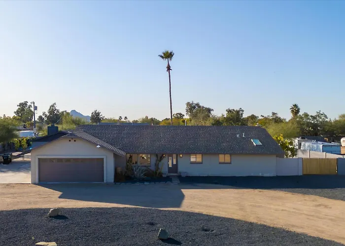 Sleeps 20 Heated Pool Games Fire Pit Dog Friendly *