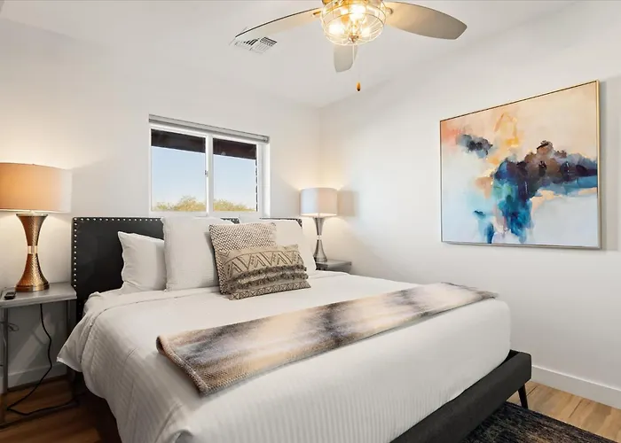 Sleeps 20 Heated Pool Games Fire Pit Dog Friendly Phoenix