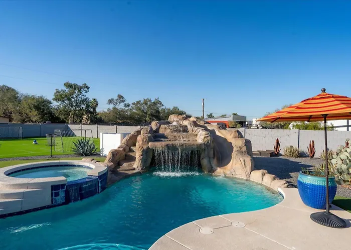Holiday home Sleeps 20 Heated Pool Games Fire Pit Dog Friendly Phoenix